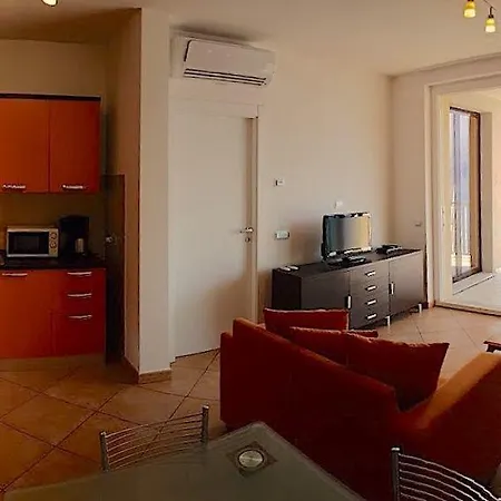 Appartement Riva Gabella 3 *